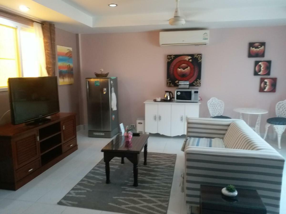 Residence Chez Nous Phuket Rawai Εξωτερικό φωτογραφία